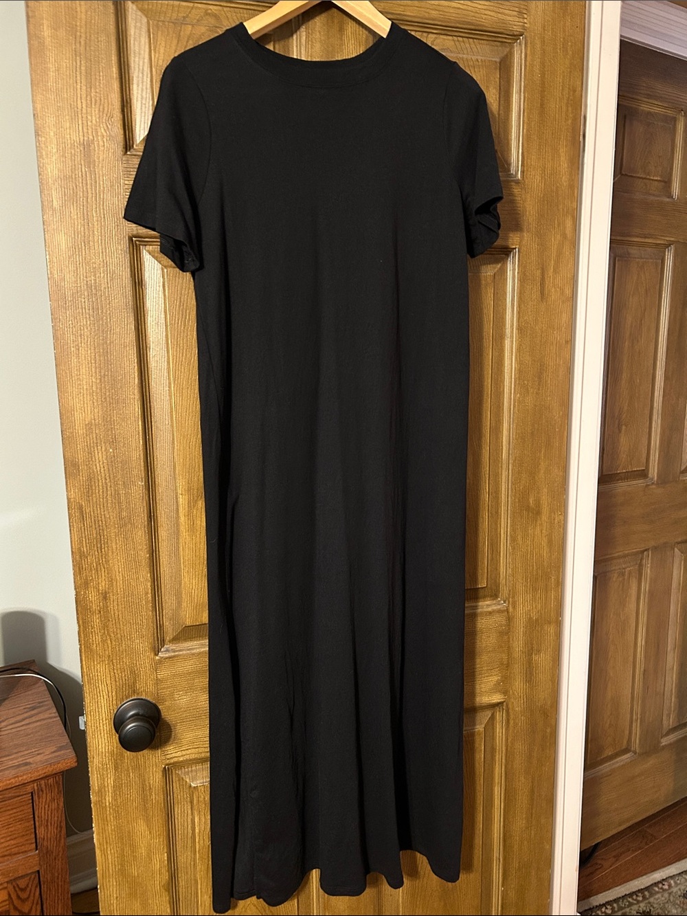 Classic Black Short-Sleeve Maxi Dress